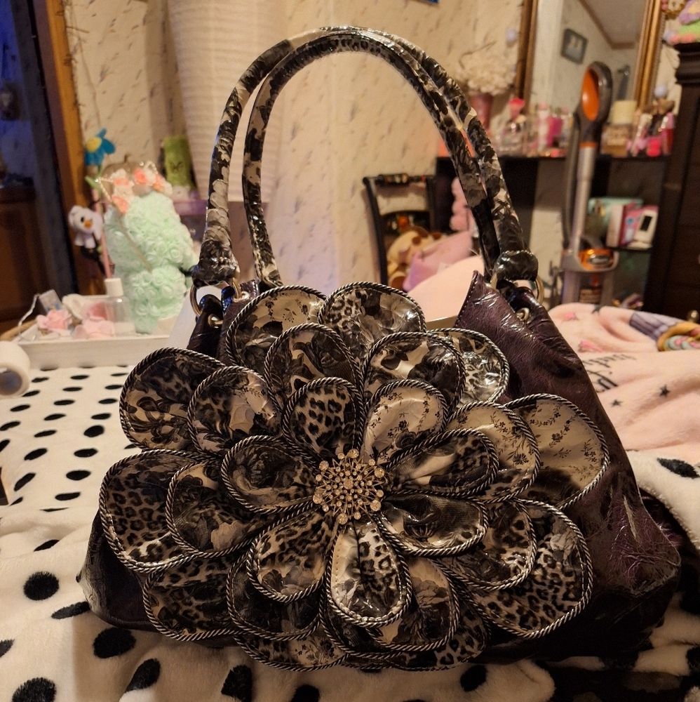 Elegant Floral Women's Bag